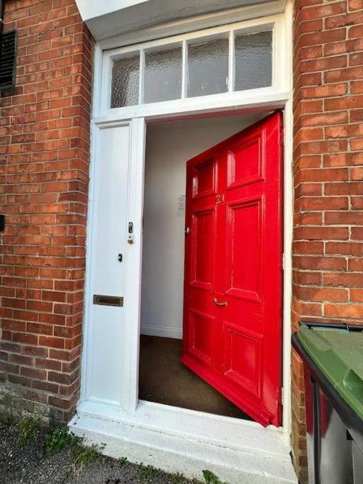 Bright, First Floor, One Bedroom Flat In Wimborne Wimborne Minster Luaran gambar